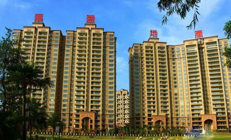 專業(yè)房地產(chǎn)經(jīng)紀(jì)服務(wù)——走進(jìn)東莞市浚源房地產(chǎn)經(jīng)紀(jì)產(chǎn)品中心